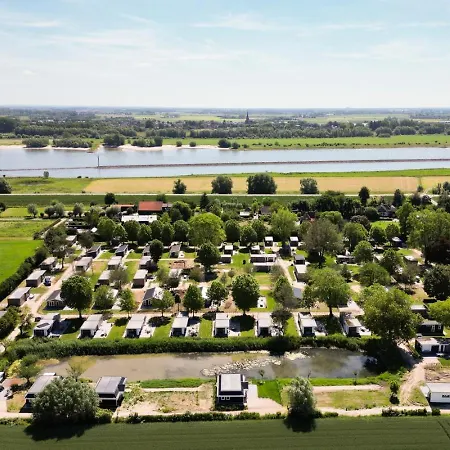 44 | 6 Persoons In Zennewijnen